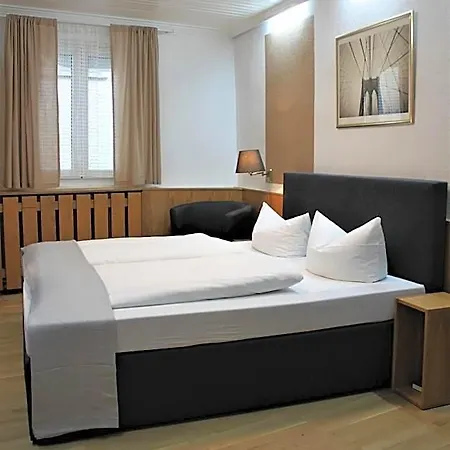 Krone Hotell