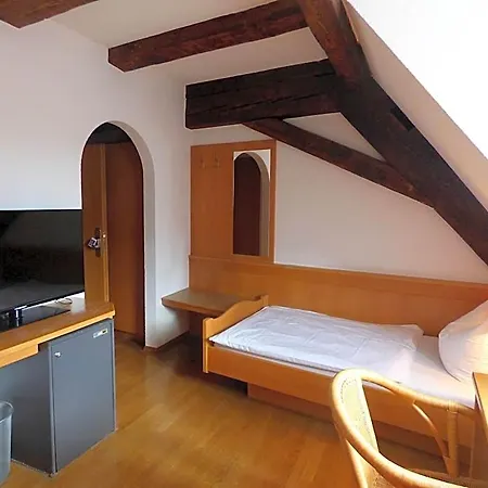 Hotell Krone 3*